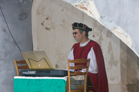 QSUN4753.jpg